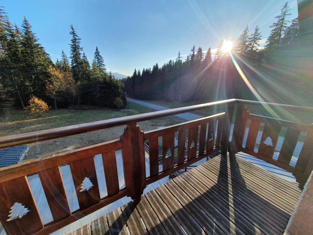 Hotel De La Croix Perrin Lans-en-Vercors