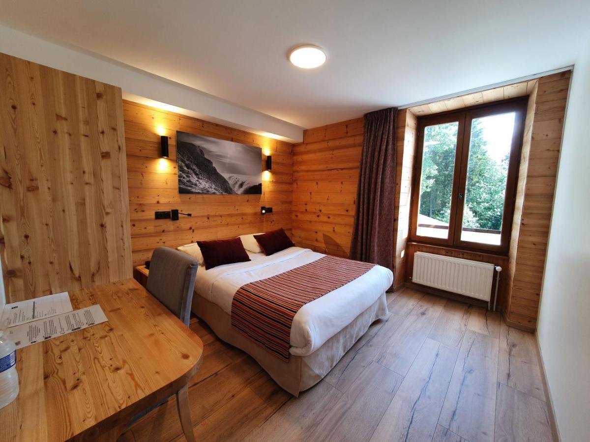 Hotel De La Croix Perrin Lans-en-Vercors